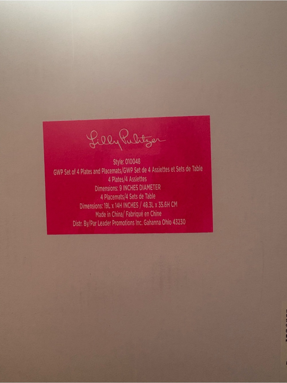 Lilly Pulitzer GWP Plate and Placemat Set - Picture 2 of 2